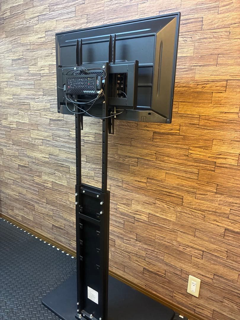 MAXZEN スタンドテレビ　液晶テレビ　引き取り限定