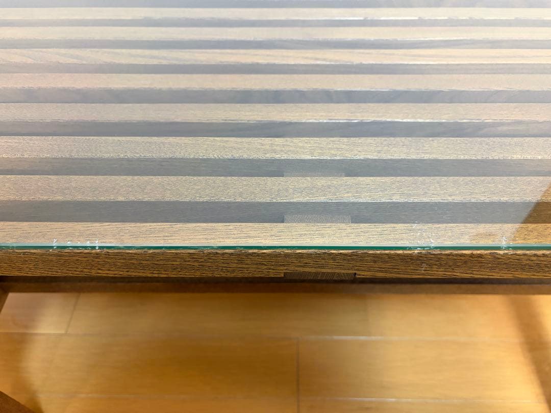 最終お値下げ　unico ガラスローテーブル