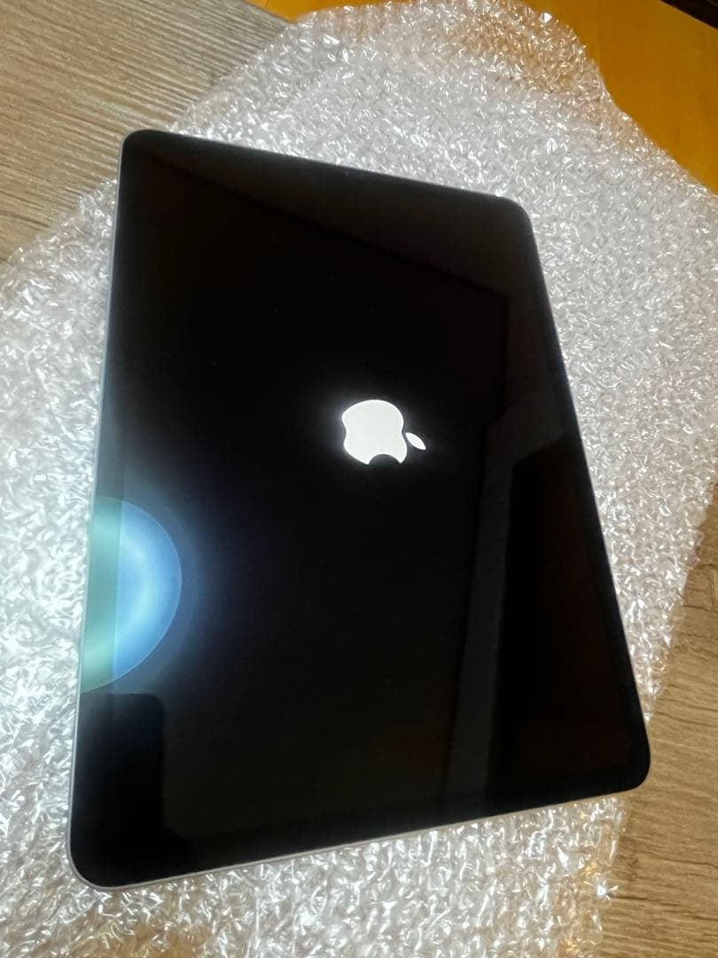 iPad Pro 11inch 第一世代　ペンシル　キーボード付　作動快調　美品