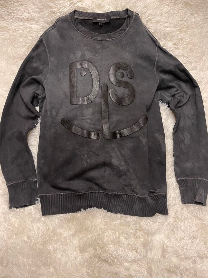 DIESEL 立体ロゴ 独自のムラ染め加工 トレーナー L 黒【圧巻の存在感】