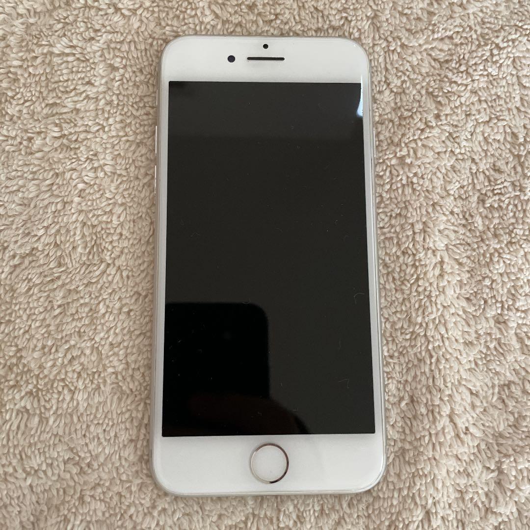 iPhone8 シルバー 64GB 箱付き SIMフリー 美品