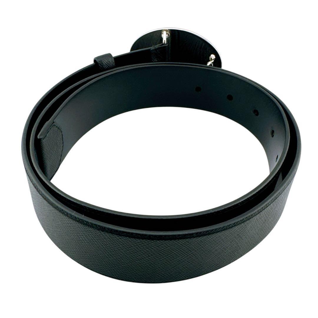 美品◇プラダ サフィアーノレザー メタル ロゴ ベルト ブラック ユニセックス