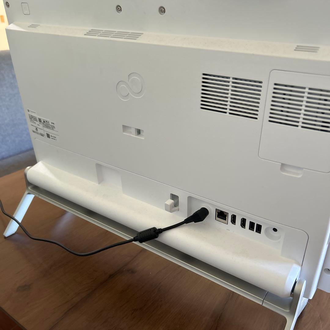 専用☆デスクトップPC FMVFH05001