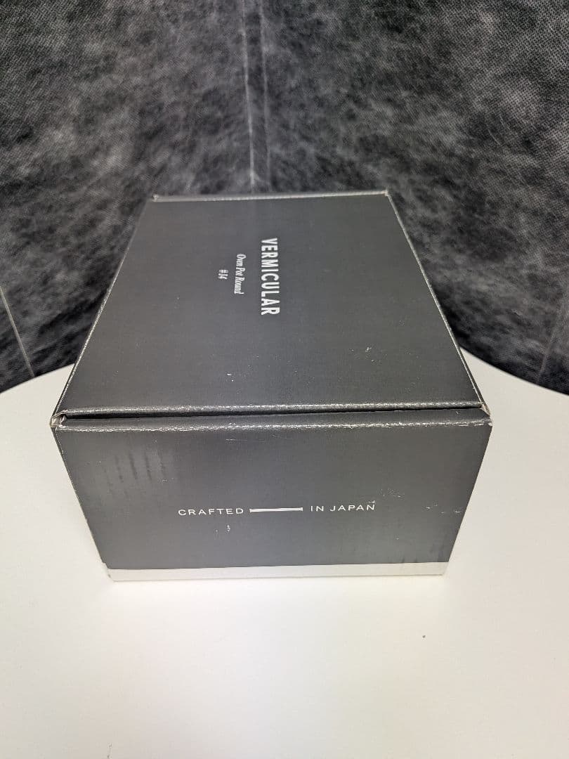 希少色 新品・未使用 バーミキュラ オーブンポットラウンド #14　パールピンク