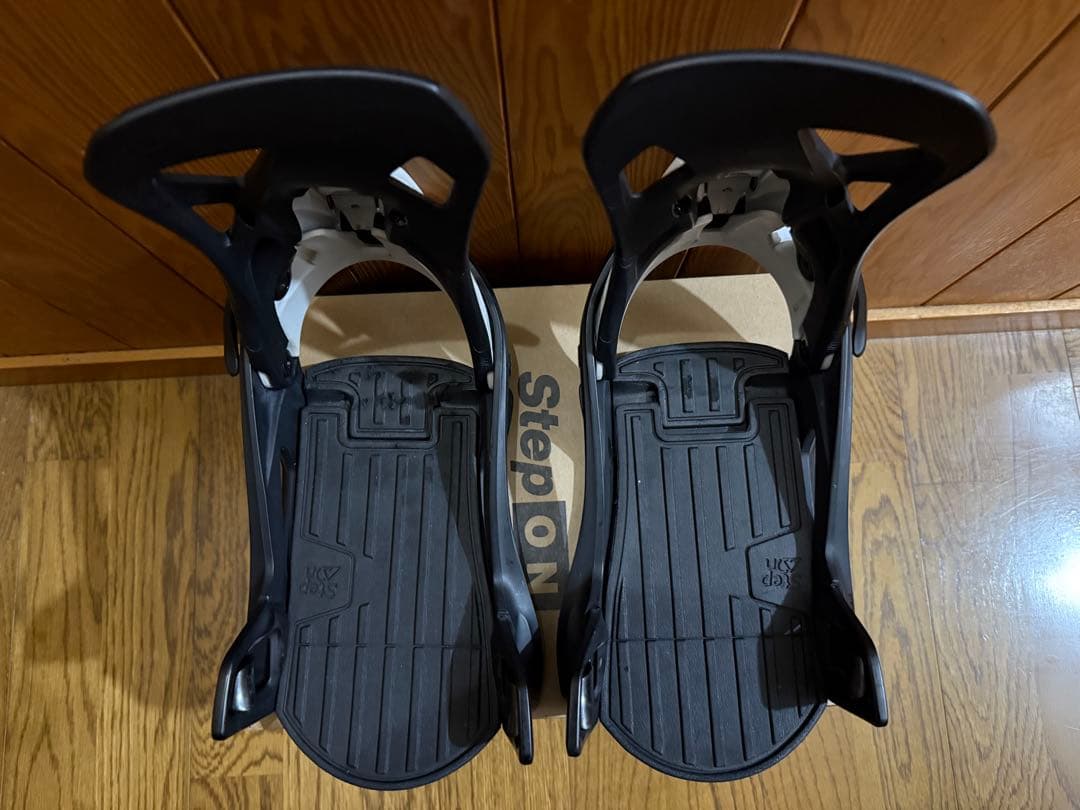 BURTON STEP ON ビンディング　Mサイズ