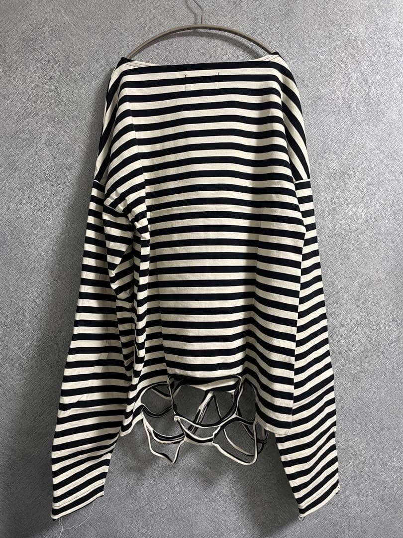 た*り様 即日発送❗️GRANCY 総柄ラインストーングラフィックロンT ブラッ