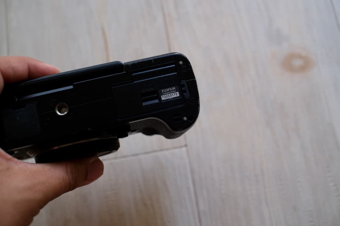 FUJIFILM XT2 ボディ 訳あり