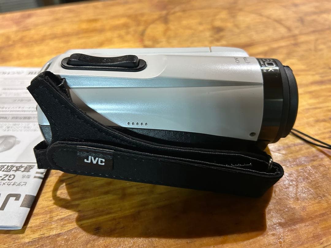 ビデオカメラ JVC Victor Everio GZ-R470-W