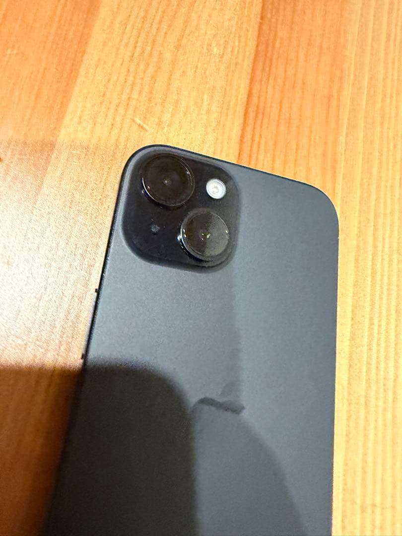 iPhone15 128㎇　充電最大容量94% 美品　フィルム　ケース　箱付き