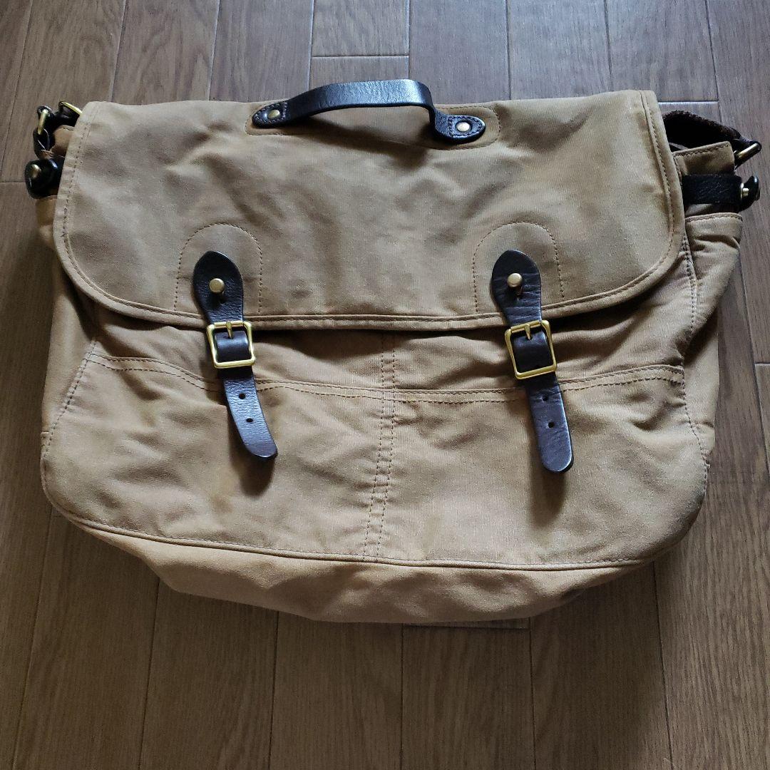 【超美品】J.CREWのメッセンジャーバッグ