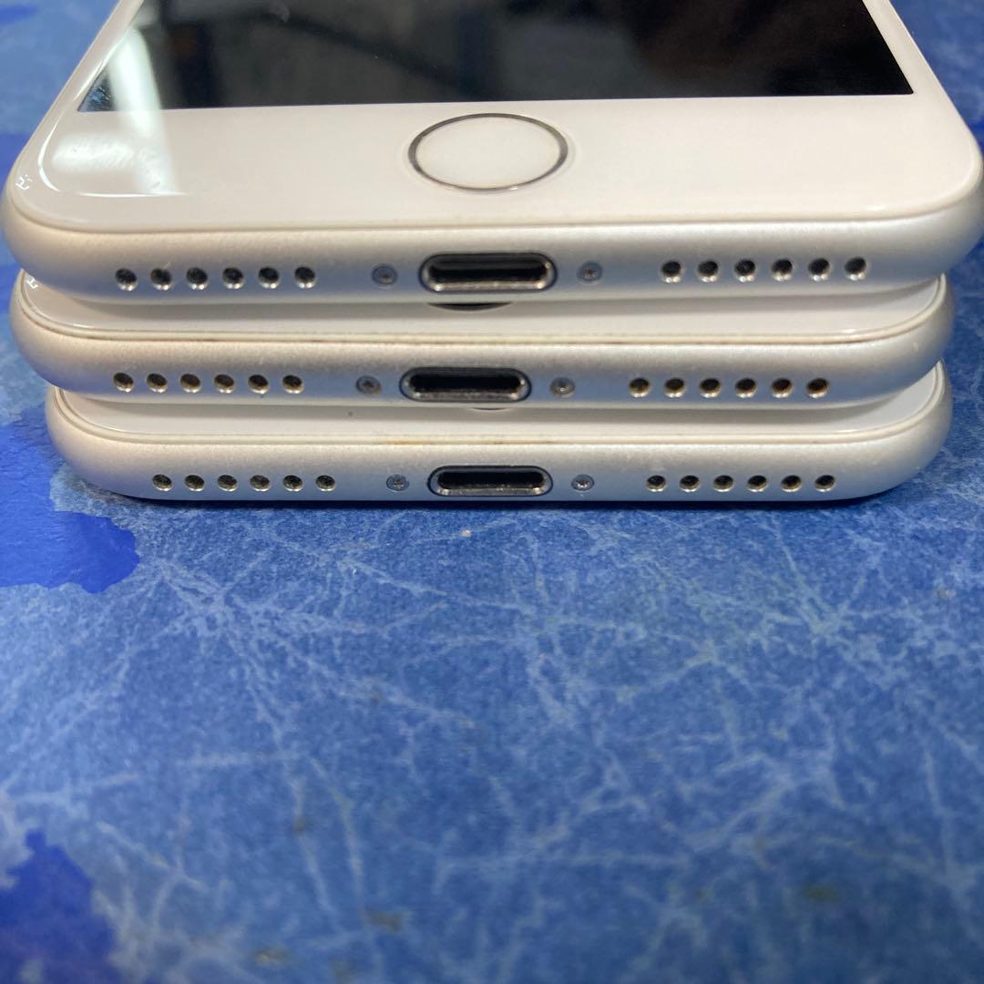 iPhone7⭐︎32GB⭐︎2台⭐︎バラ売可⭐︎シルバーSIMフリー74%73%