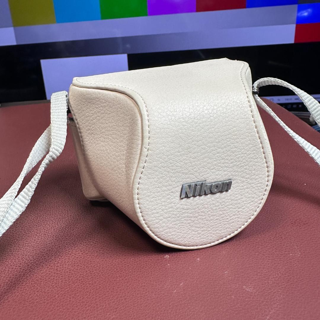 美品】Nikon 1 J4 ホワイト ボティ＋標準レンズセット SD16GB付