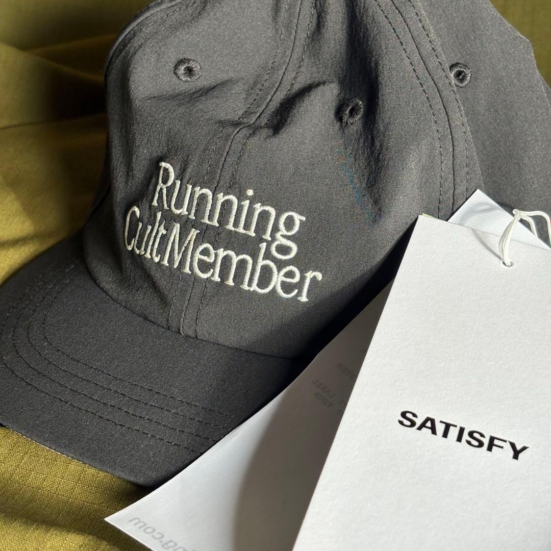 ぬ*ぬ様 【極美品】サティスファイ　Satisfy Running Cap
