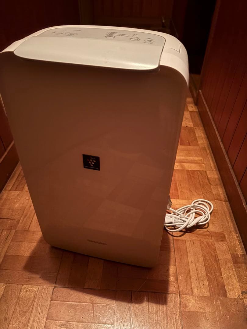 SHARP 除湿機 プラズマクラスターCV-P71 2024年製