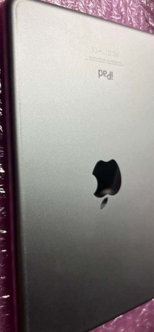 iPad mini 第4世代　128GB Wi-Fiモデル