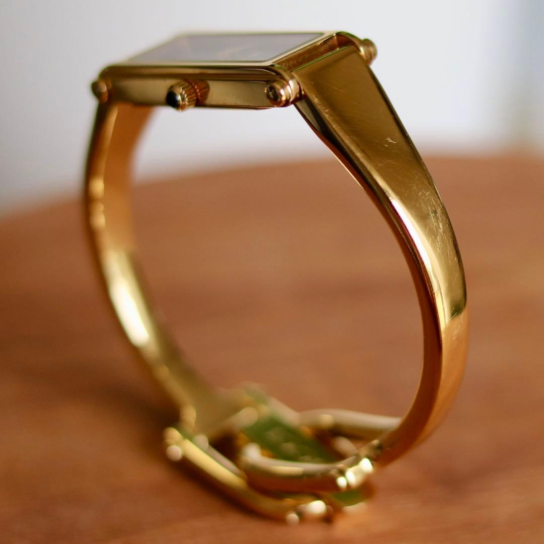 グッチ 1500L 腕時計 gucci ゴールド