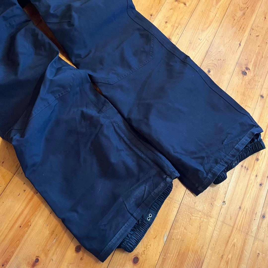 BURTON GORE-TEX リザーブビブパンツ メンズ　Sサイズ