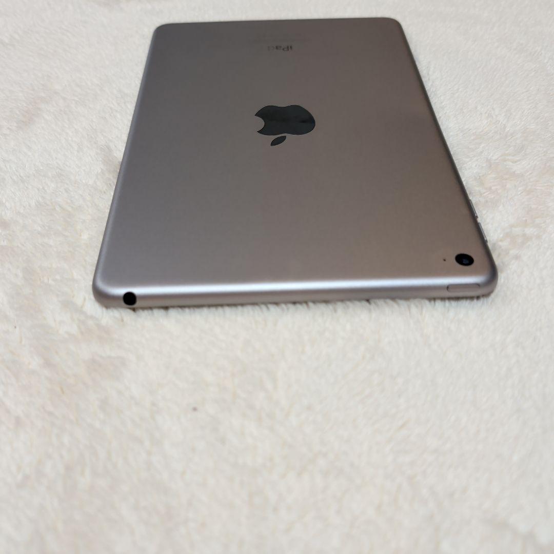 Apple iPad mini 4 128GB Wi-Fiモデル スペースグレー