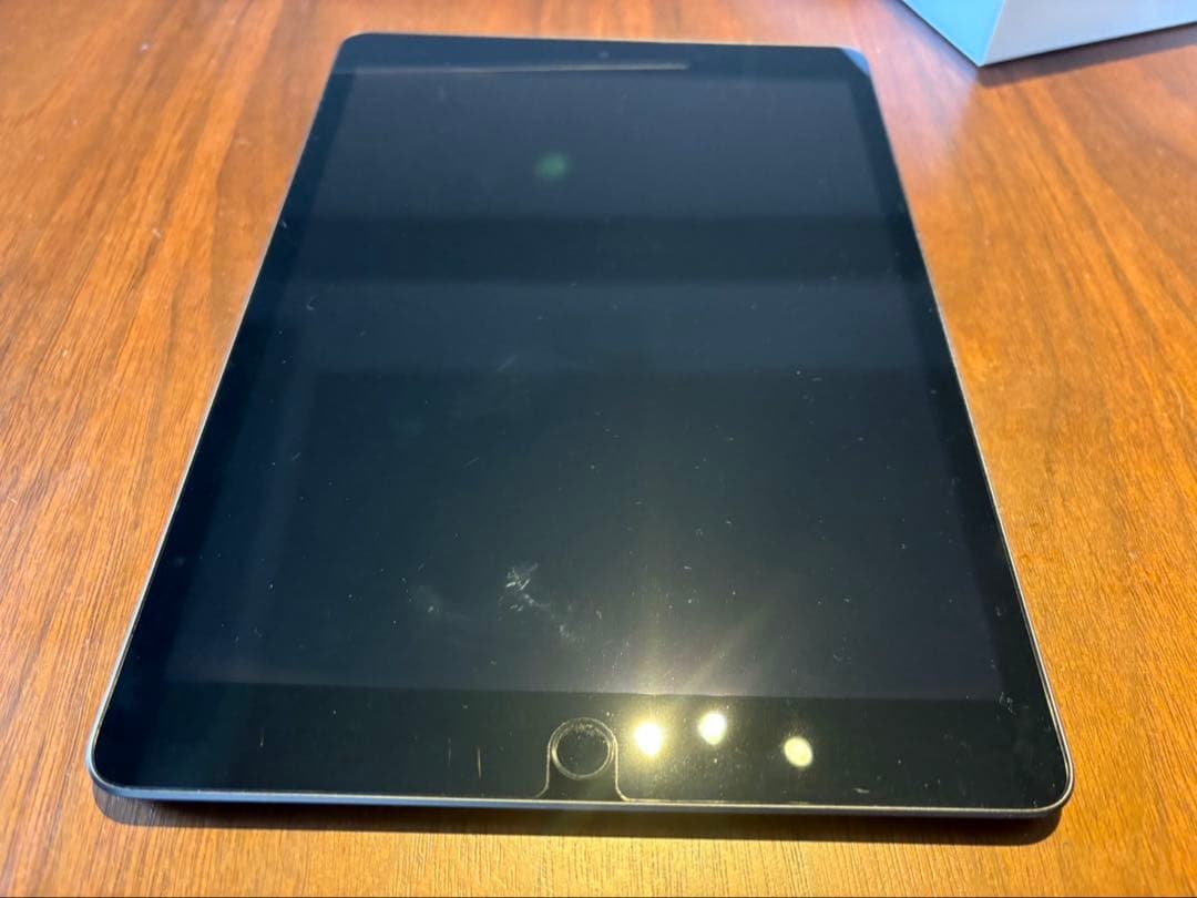 iPad (第9世代) 256GB Wi-Fi シルバー pencil付き