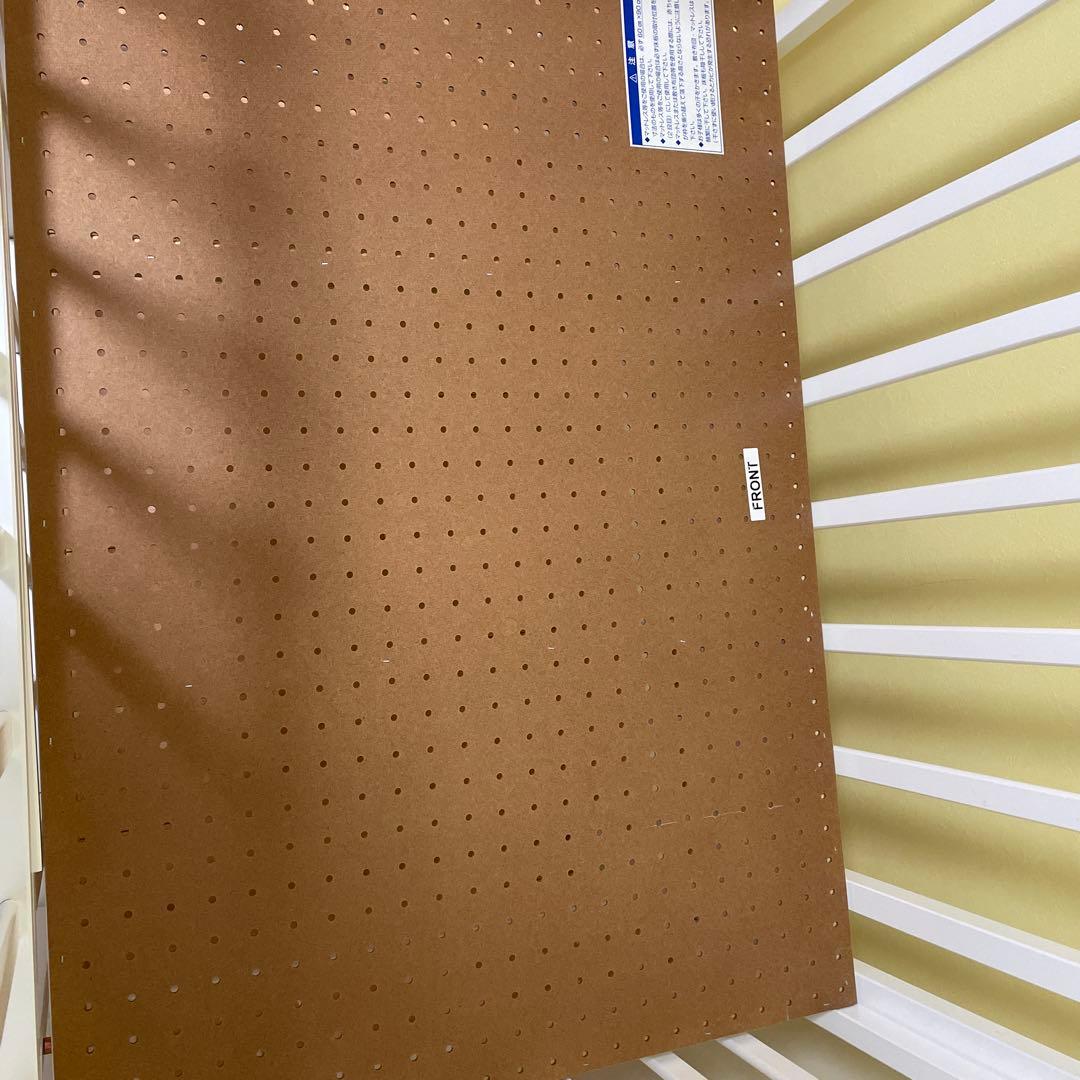 ✨送料無料✨カトージ　ベビーベッド　折り畳み　ホワイト