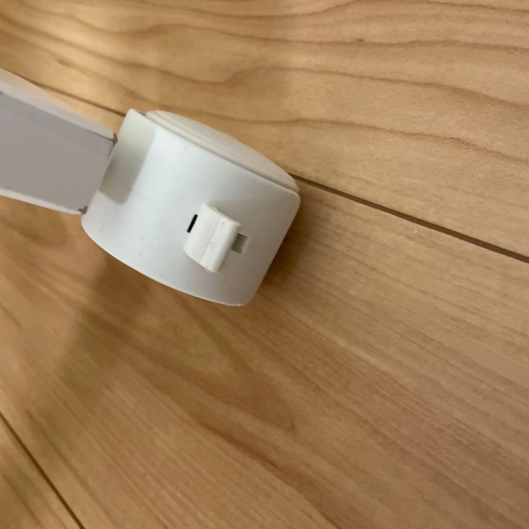 ✨送料無料✨カトージ　ベビーベッド　折り畳み　ホワイト