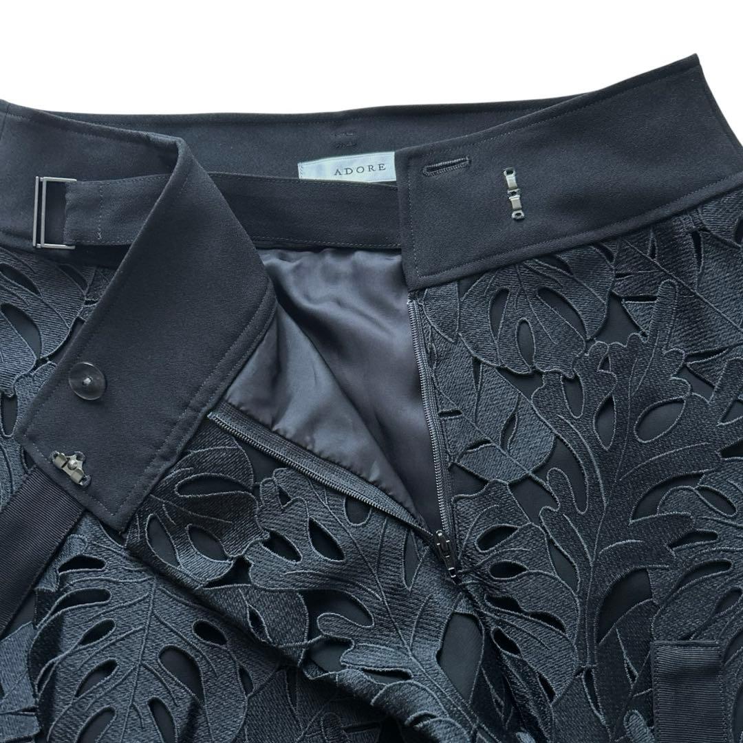 【限定価格 美品】アドーア リーフカットワークレースモンステア スカート