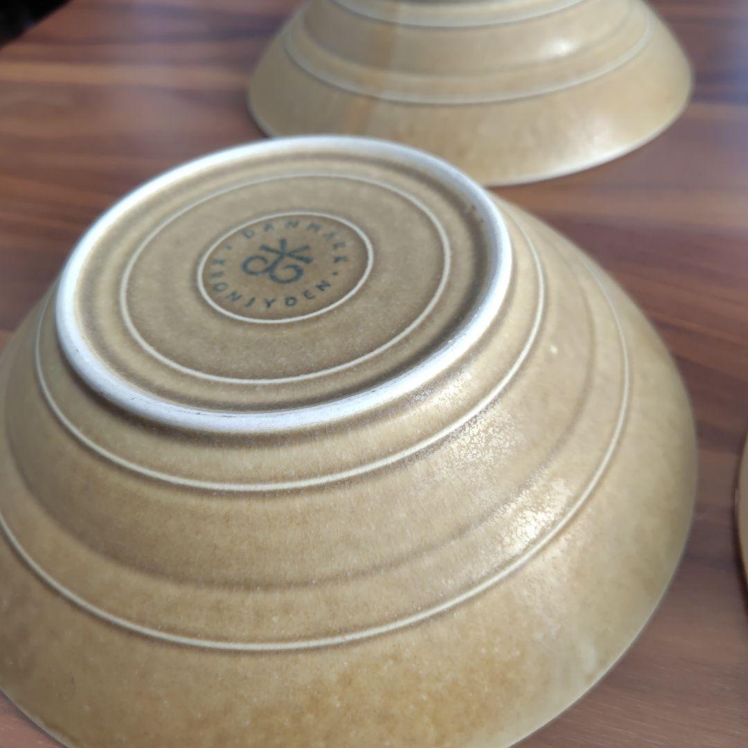 クイストゴー　レリーフ　深皿　4枚