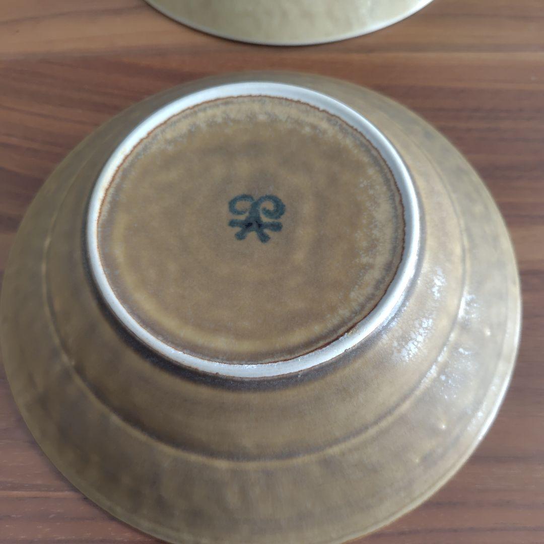 クイストゴー　レリーフ　深皿　4枚