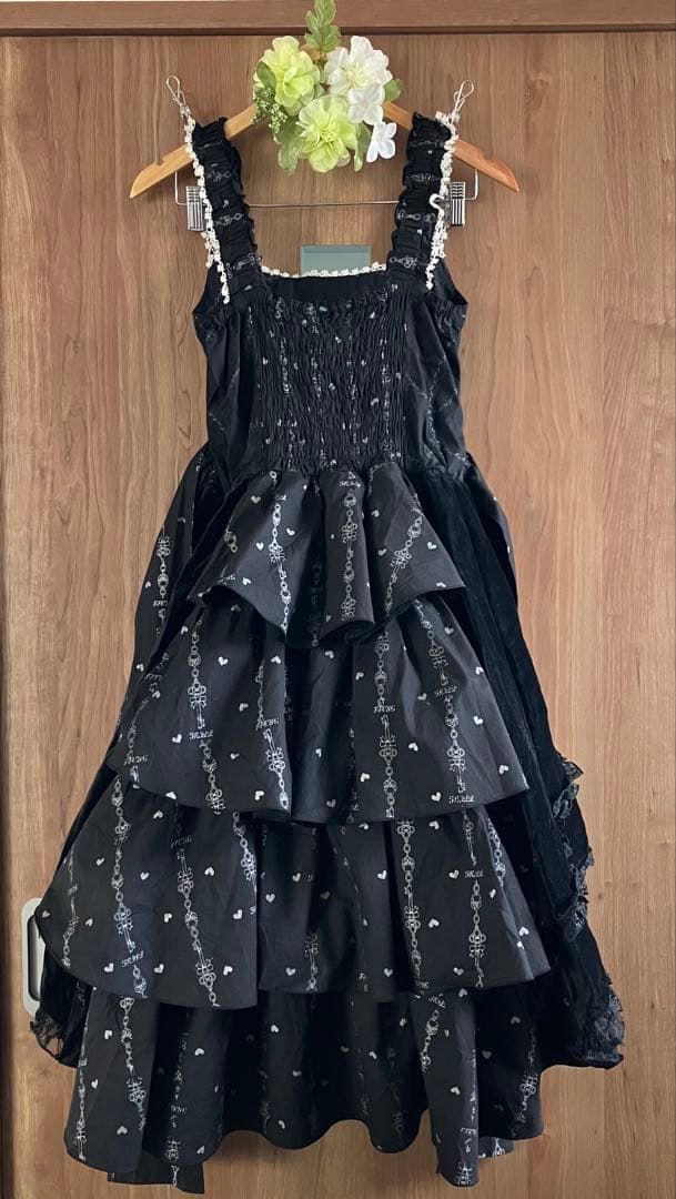 ☆h.NAOTO FRILLゴスロリブラックフィッシュテールドレスロリータフリル