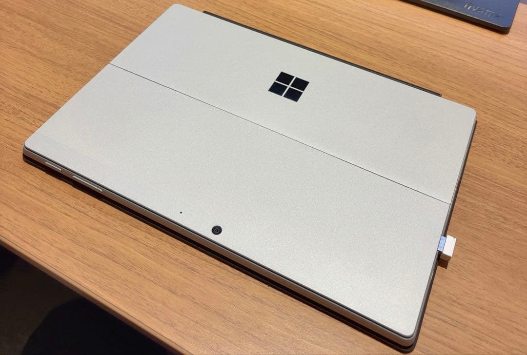 Surface Pro7+ ジャンク（電源アダプタ・office欠品）