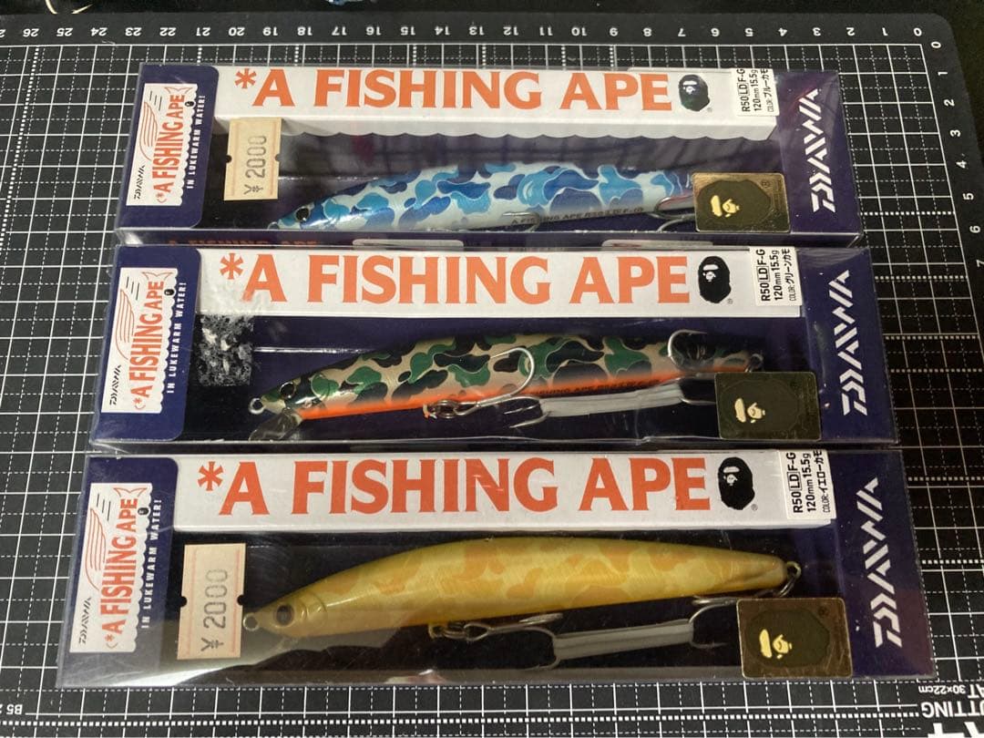 ア　ベイジング　エイプ　ルアー