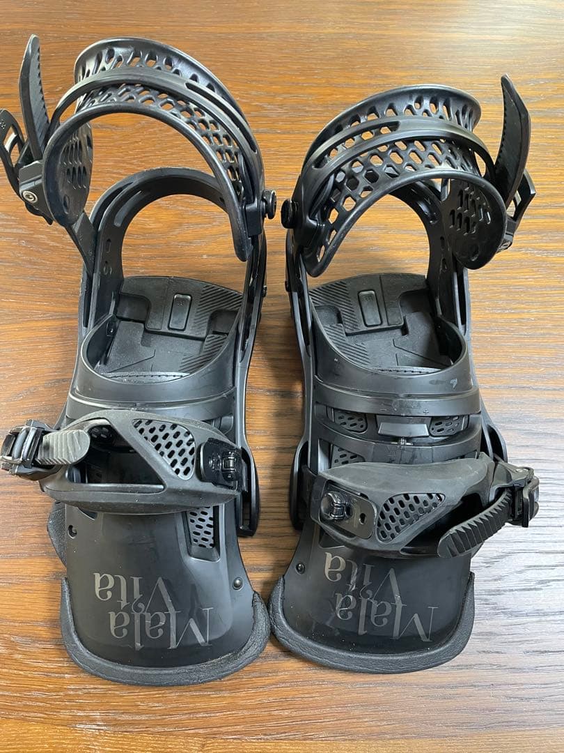 Burton マラビータ Re:Flex スノーボードバインディング