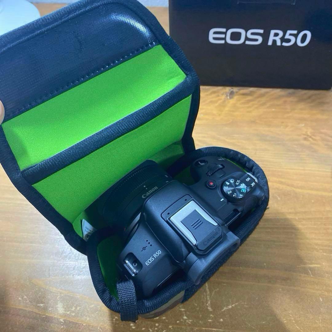 【美品】Canon EOS R50 レンズキット