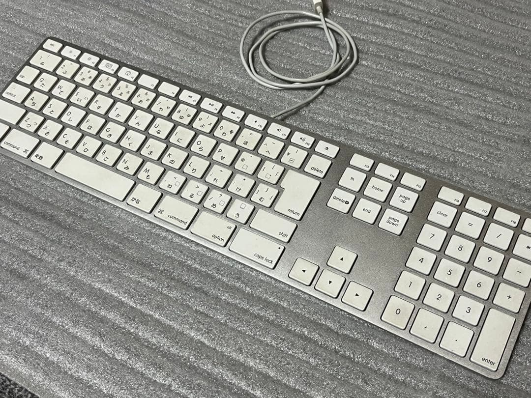 iMac Retina 4K 21.5インチ　2017