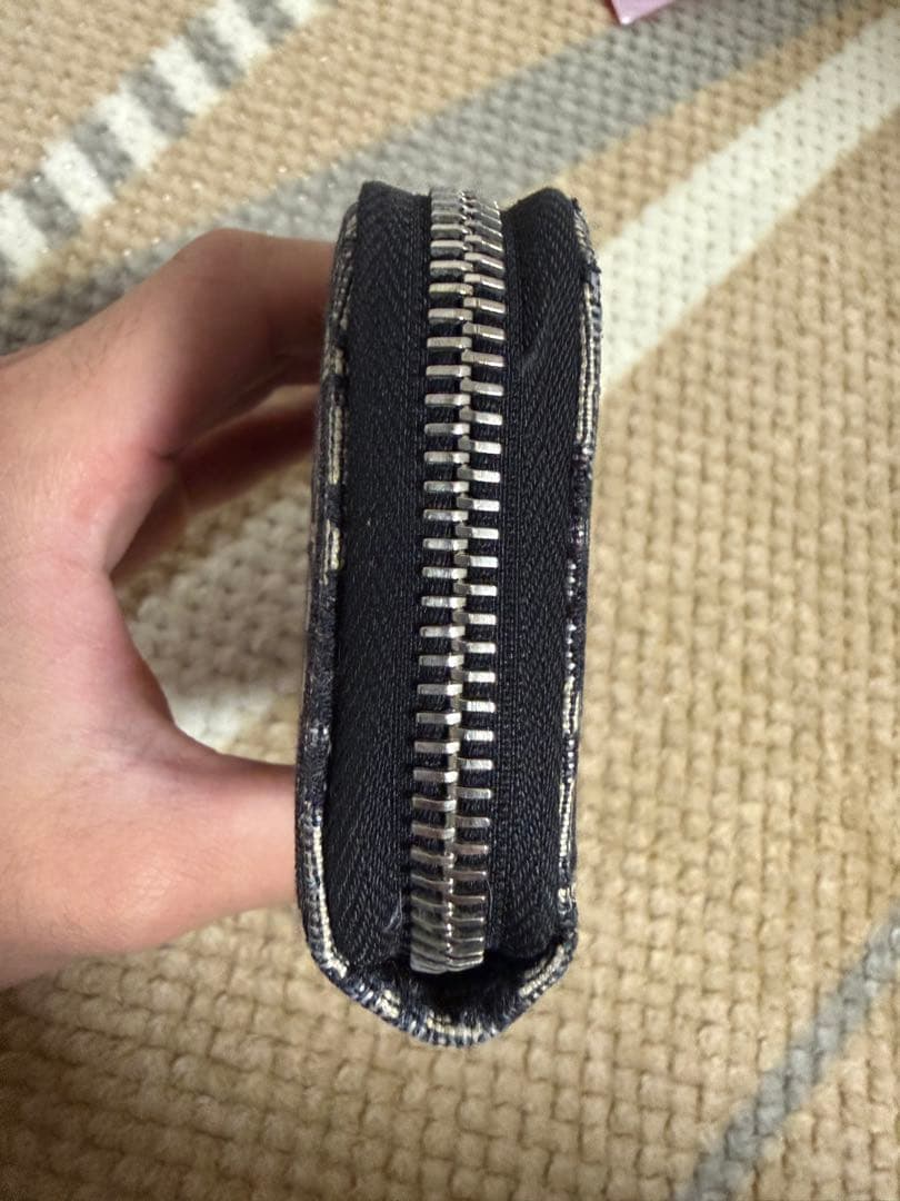 Dior モノグラム コンパクト財布