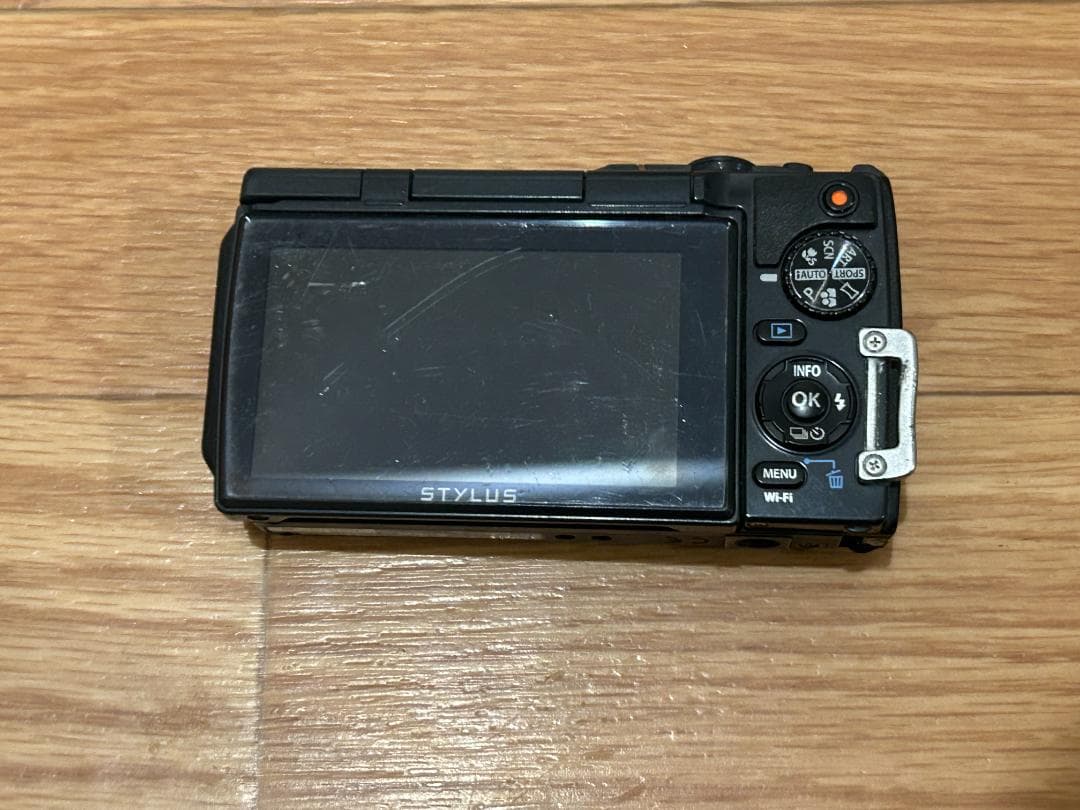 OLYMPUS TG-870 グリーン オリンパス ジャンク