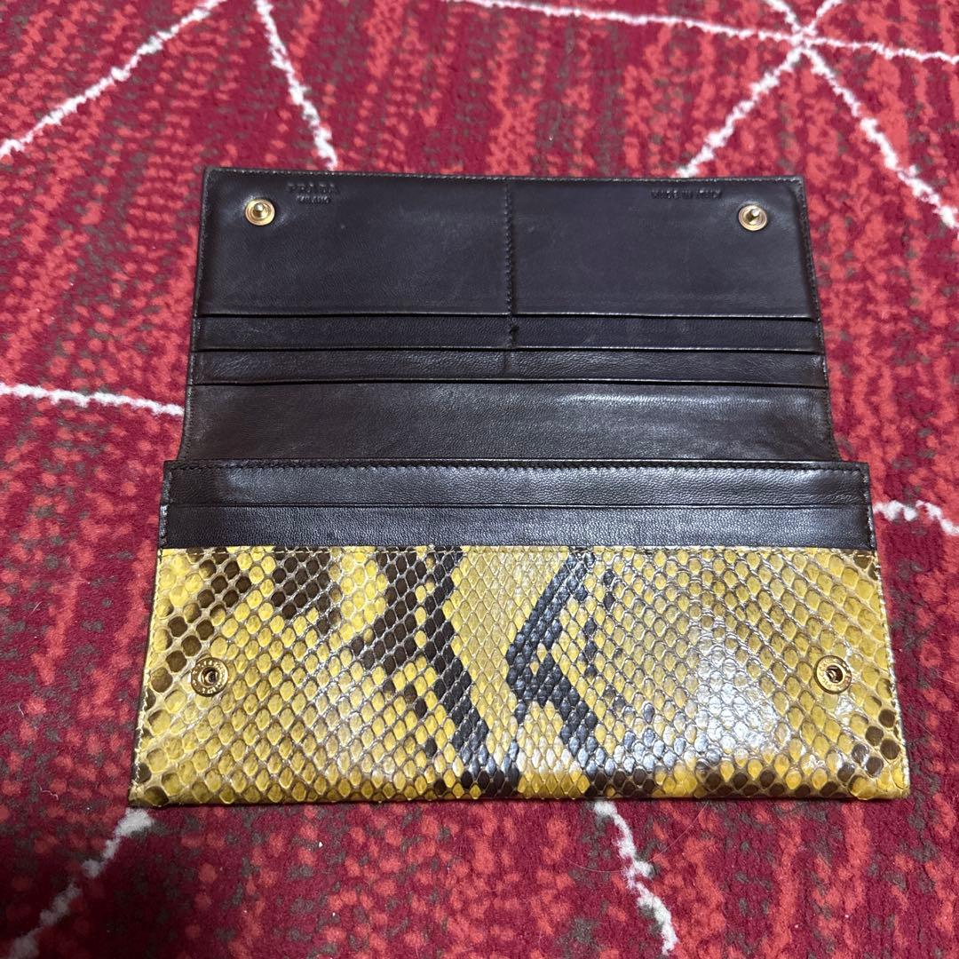 プラダ パイソン 長財布 PRADA 蛇革