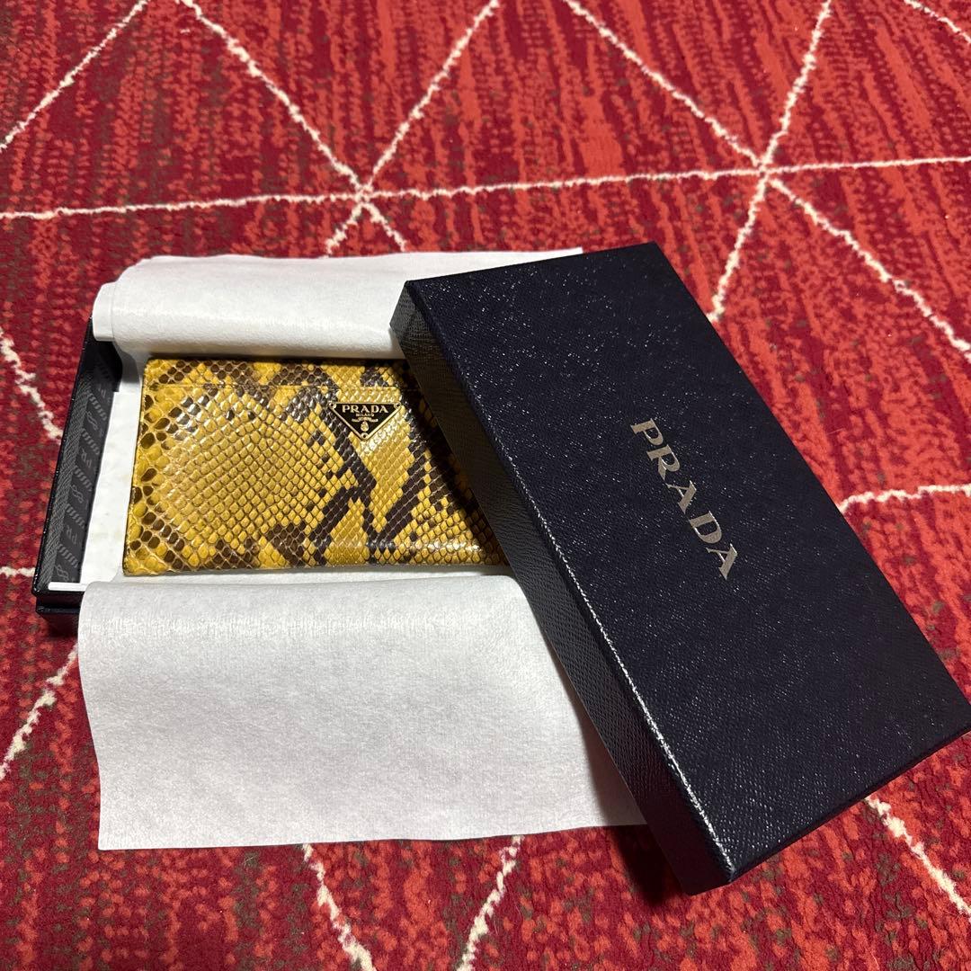 プラダ パイソン 長財布 PRADA 蛇革