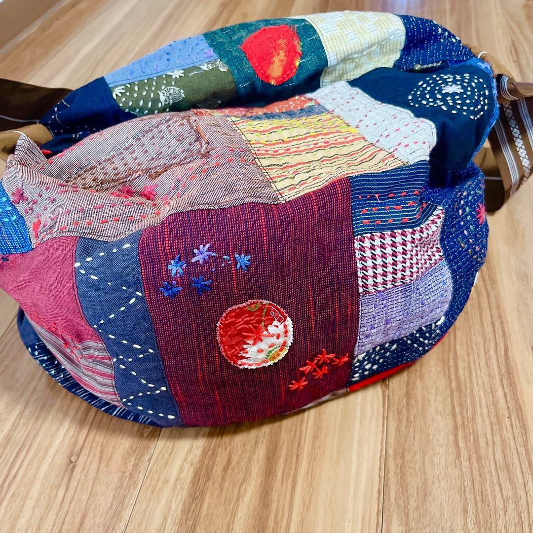 【80番】和柄　刺し子とパッチワークのリュック　ボディバッグ