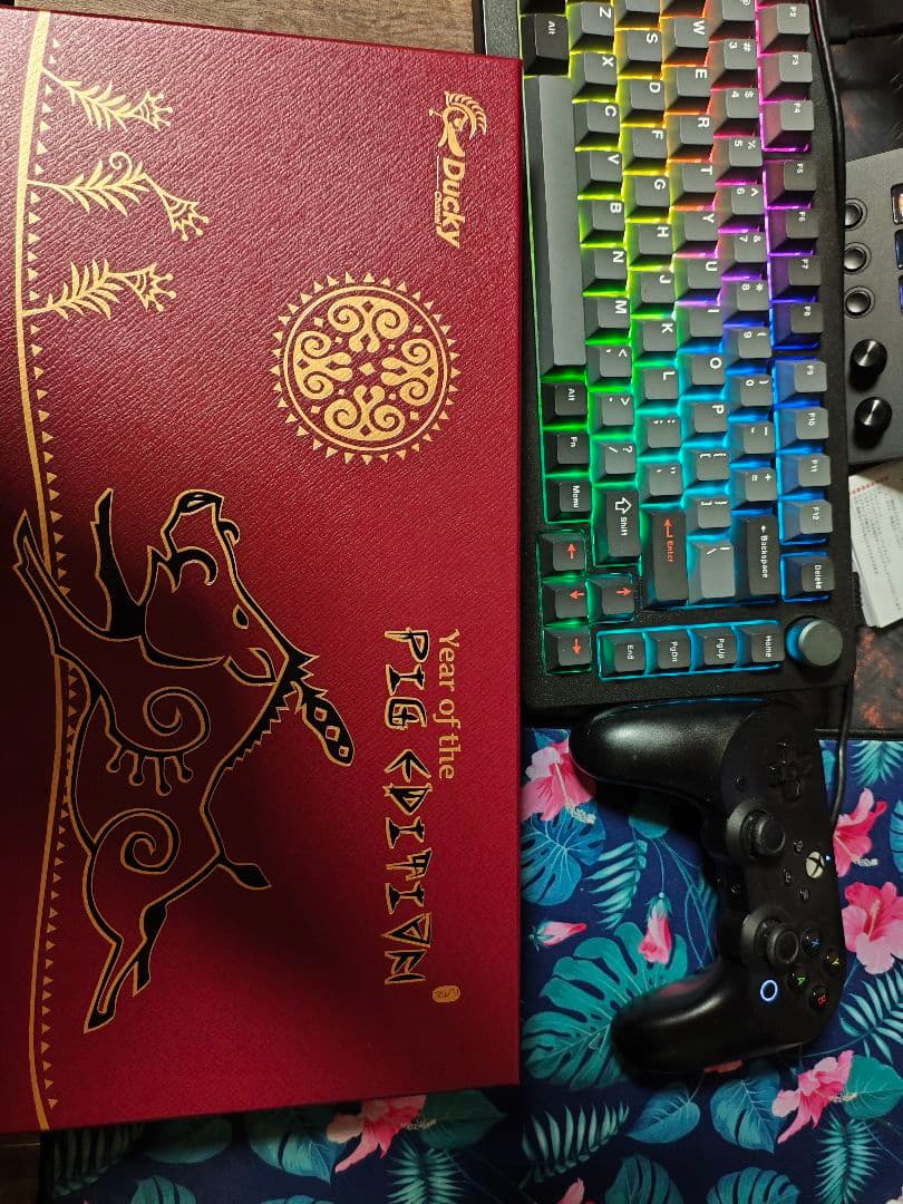 Year of the Pig Edition RGBキーボード本体