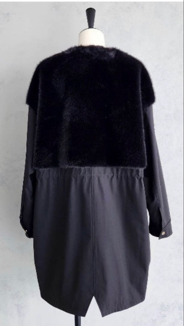 【最終値下げ済み】新品未使用☆PREFERIR☆ファー付きモッズコート