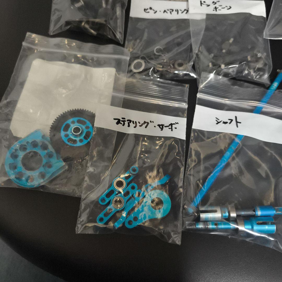 値下げ！早いもの勝ち！ジャンク　TT02　シャーシ　パーツセット　オプション多数