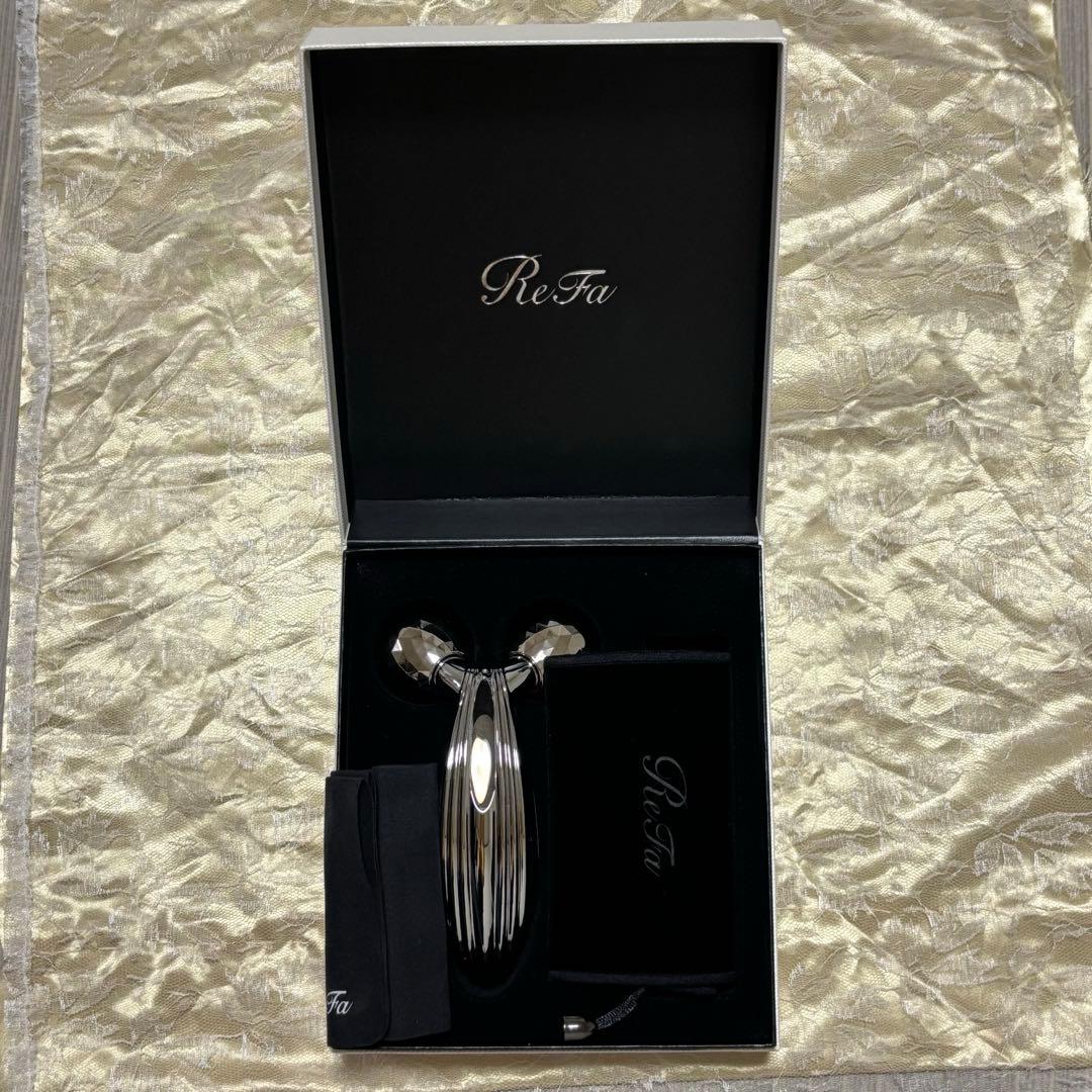 【最終お値下げ中！】ReFa カラットレイ　美顔ローラー シルバー 新品未使用品