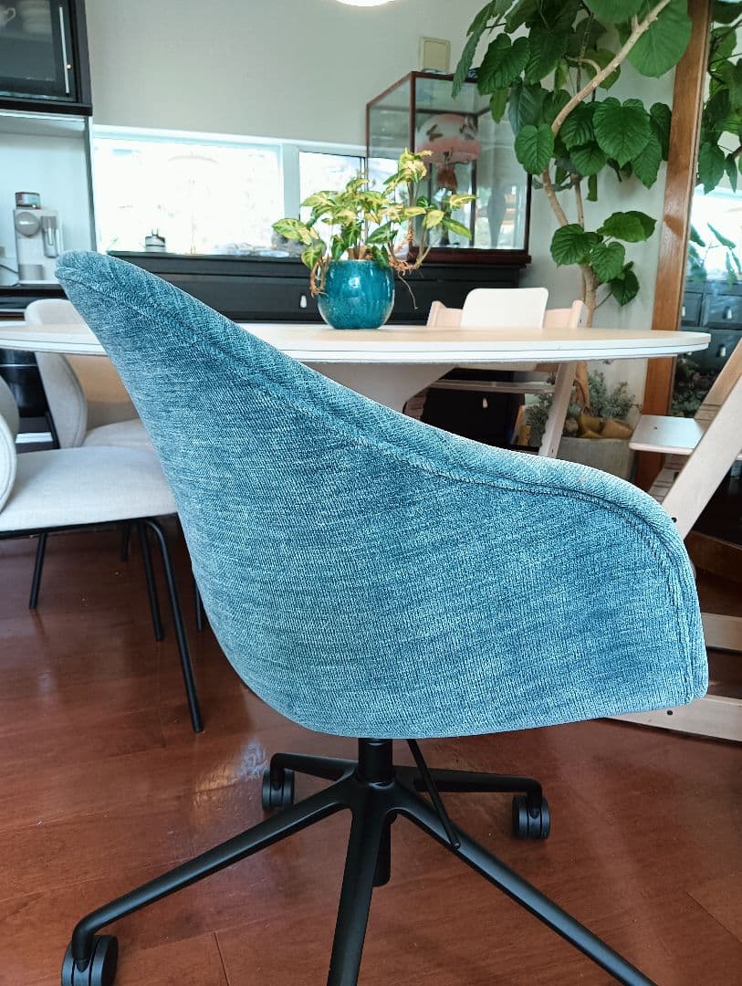 ボーコンセプト　アデレードチェア