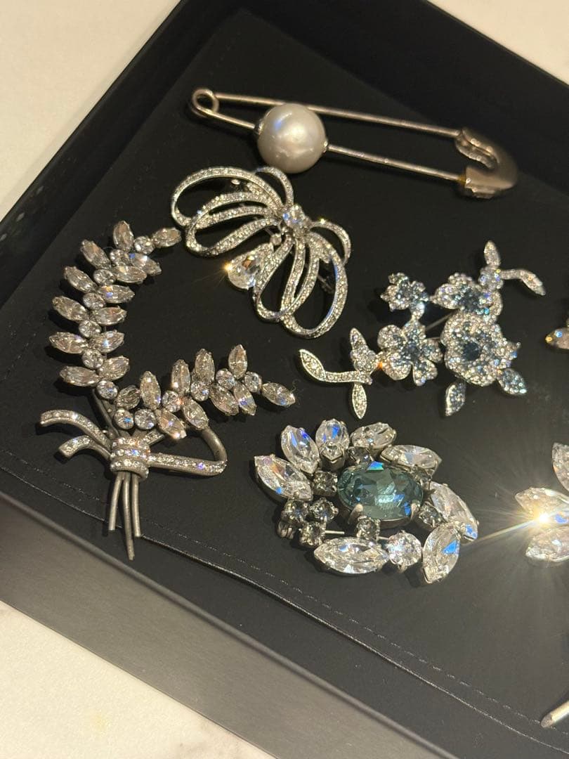 FOXEY ブローチ　６点(お写真からひとつ減ります)