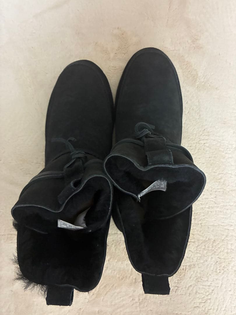 新品未使用！UGG ブラック ムートンブーツ　黒　24cm