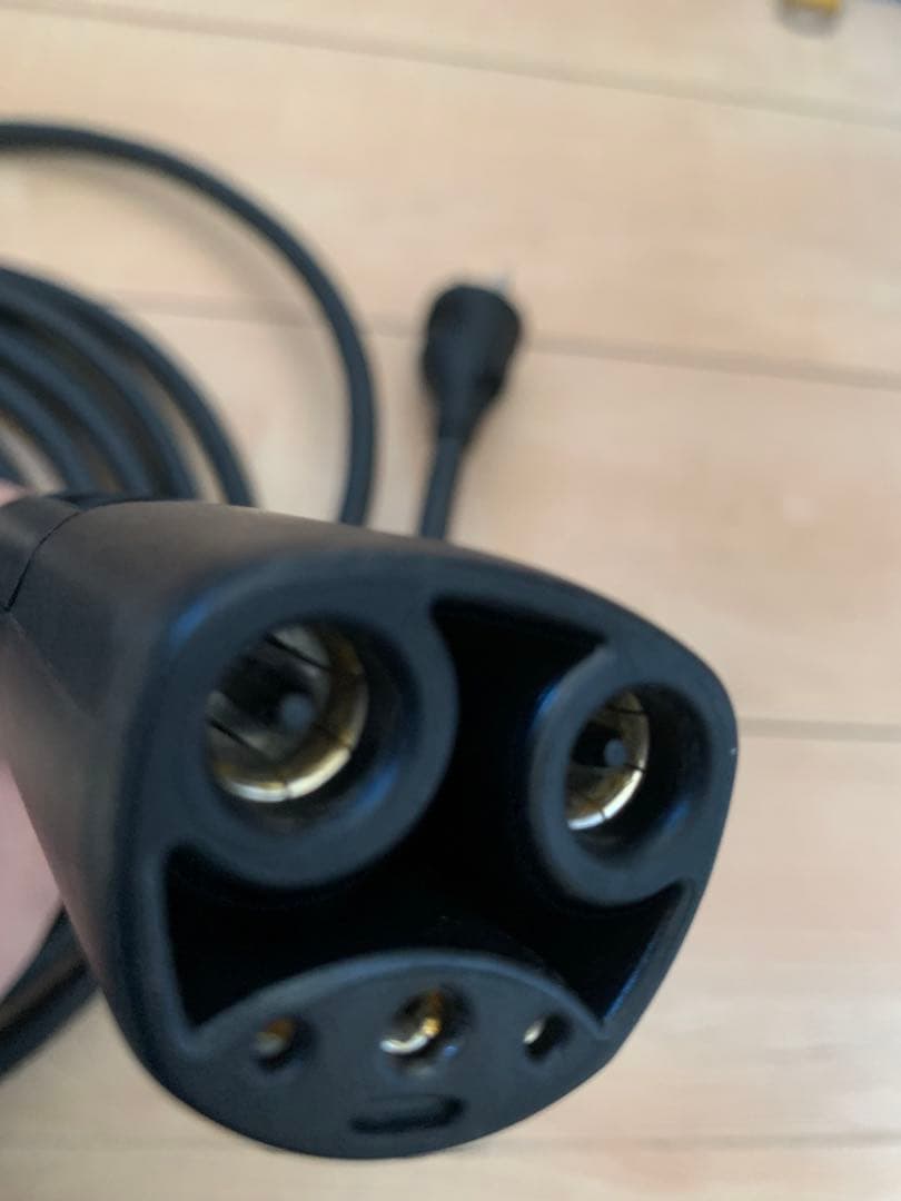 テスラ　Tesla GEN III モバイルコネクター　美品