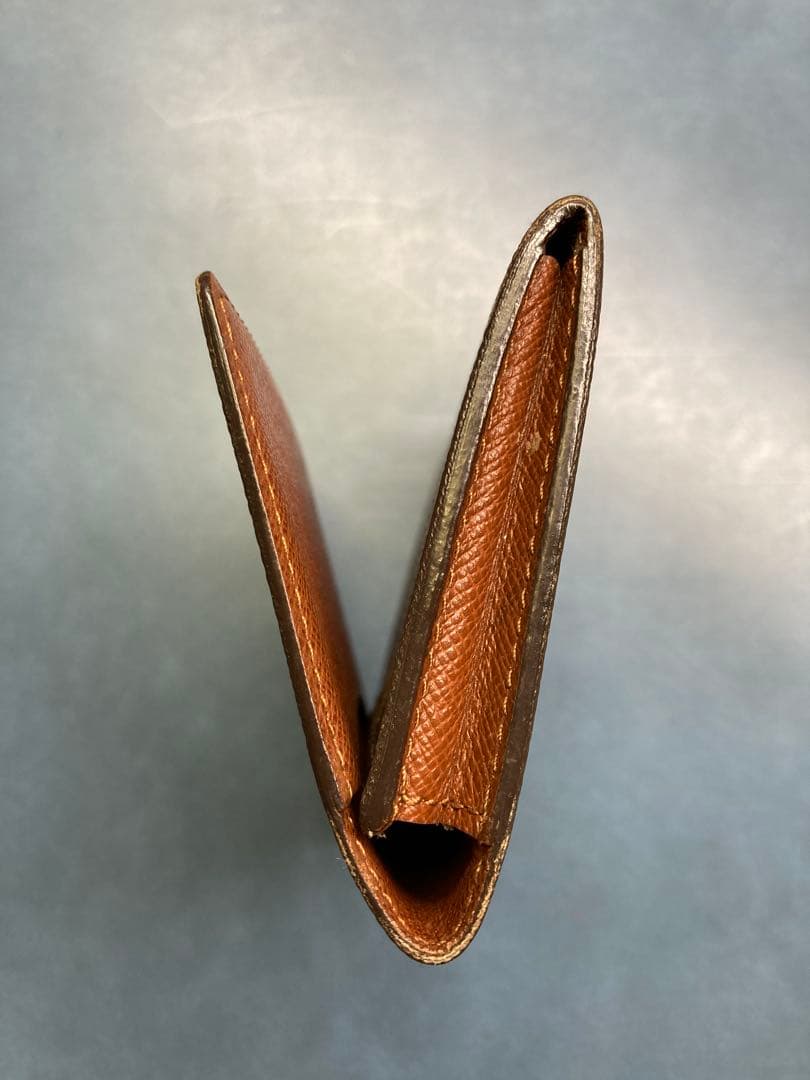 Louis Vuitton レザー 折りたたみカードケース　名刺入れ