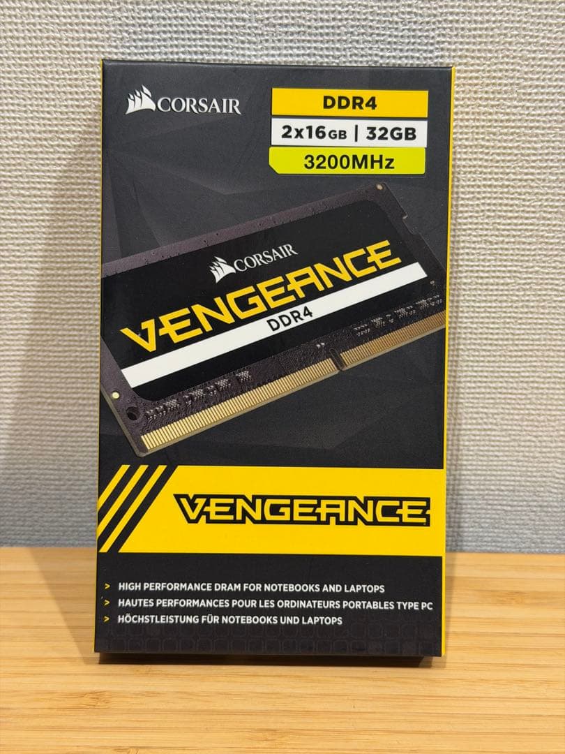 メモリー CORSAIR VENGEANCE DDR4 32GB 3200MHz