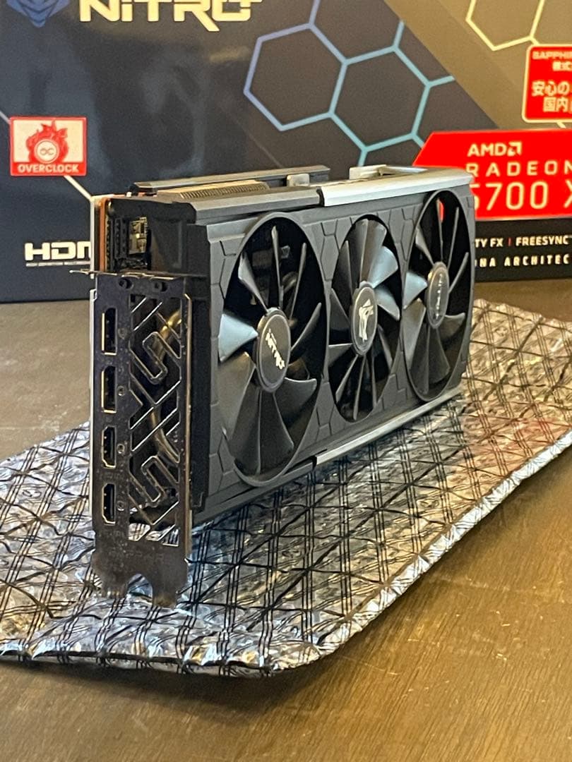 Sapphire NITRO+ Radeon RX 5700 XT おまけ付き